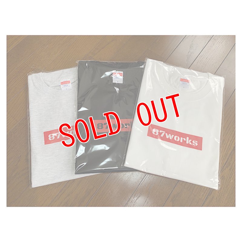 画像1: 87works  オリジナルlogo Tシャツ 29日まで受注受付　お届けは11月中旬頃❣ (1)